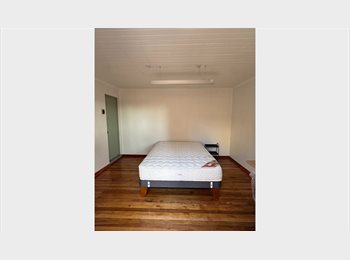 CompartoDepto CL - Arriendo amplia pieza de 19 m2  nueva con baño privado – 1 cuadra UTFSM y a pasos de la locomocion, Valparaíso - CH$330.000 por mes