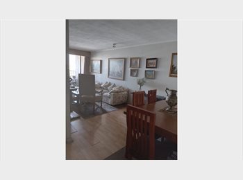 CompartoDepto CL - Campus Oriente UC Arriendo dormitorio con baño., Ñuñoa - CH$300.000 por mes