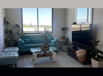 CompartoDepto CL - Arriendo habitación cerca del metro Toesca, Santiago - CH$190.000 por mes