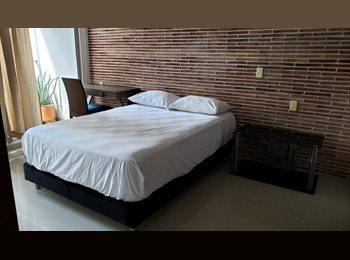 CompartoApto CO - Poblado Santa Fe-Oviedo, Milla de Oro, Envigado - COP$ 2.200.000 por mes