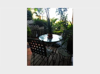 CompartoApto CO - Comparto preciosa casa semicampestre, Medellín - COP$ 750.000 por mes