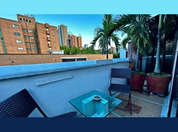 CompartoApto CO - EAFIT-Poblado-Terraza Privada+Baño Compartido+Servicios+Aseo+wifi, Envigado - COP$ 1.500.000 por mes