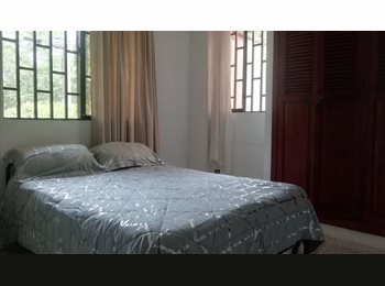 CompartoApto CO - HABITACION ALTOS DE RIOMAR, Barranquilla - COP$ 800.000 por mes
