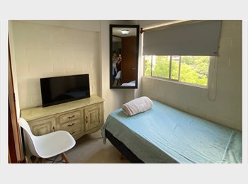 CompartoApto CO - HABITACION AMOBLADA EAFIT/AGUACATALA, Envigado - COP$ 850.000 por mes