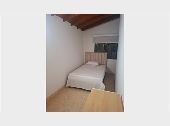 CompartoApto CO - Alquilo habitacion amoblada en el barrio la américa, Medellín - COP$ 900.000 por mes
