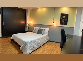 CompartoApto CO - AMPLIA HABITACION (DORADO-LA PAZ), Envigado - COP$ 1.000.000 por mes