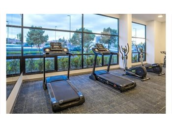 CompartoApto CO - HABITACION AMUEBLADA BAÑO EXCLUSIVO, Bogotá - COP$ 1.450.000 por mes