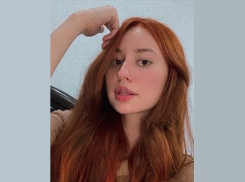 CompartoApto CO - Andrea - 22 - Medellín