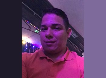 CompartoApto CO - Yonatan  - 33 - Medellín