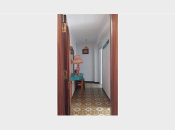 Roomgo ES - PISO COMPLETO 4 hab PARA ESTUDIANTES, Valencia - 990 € por mes