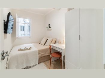 Roomgo ES - OPORTO: COZY ROOM, Santa Coloma de Gramanet - 695 € por mes