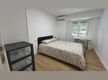Roomgo ES - Habitación con cama doble, Valencia - 500 € por mes