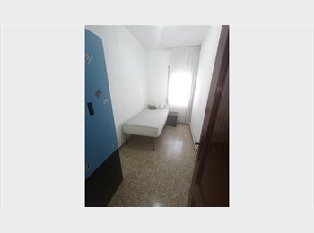 Roomgo ES - Habitación exterior amueblada, Ciutat Vella - 425 € por mes