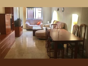 Roomgo ES - Habitación junto a la estación, Córdoba - 190 € por mes