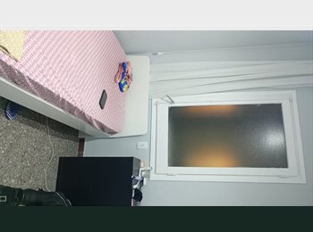 Roomgo ES - Habitación en les Cort,a dos calles del Camp nou, Les Corts - 450 € por mes