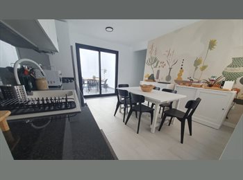 Roomgo ES - Mapache Studio Coliving para el Desarrollo Digital, España - 650 € por mes