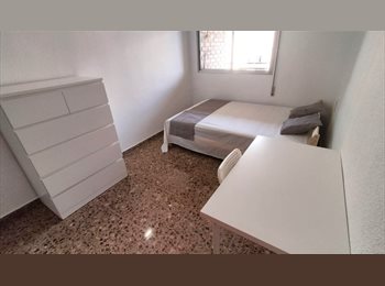 Roomgo ES - Amplia habitación nueva a estrenar, Valencia - 410 € por mes