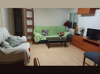 Roomgo ES - Habitación exterior, en piso compartido, Alicante - 230 € por mes