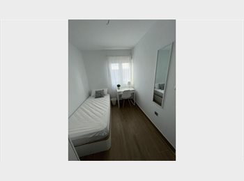 Roomgo ES - Alquiler de habitación en Calle de Santa Marta, 10, Retiro - 550 € por mes