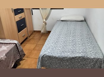 Roomgo ES - Se alquila habitación para chica, en ambiente tranquilo., Nou Barris - 400 € por mes