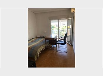 Roomgo ES - Habitacion grande con balcon frente a parque-, Alcalá De Henares - 400 € por mes