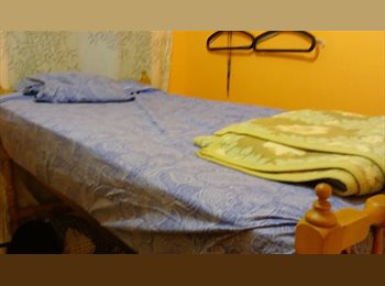 Roomgo ES - Alquilo habitacion para persona sola en Barcelona, Gràcia - 600 € por mes