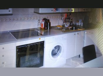 Roomgo ES - Habitación gastos incluidos, Móstoles - 365 € por mes