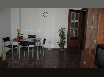 Roomgo ES - Alquilo habitación individual en Actur, Zaragoza - 350 € por mes