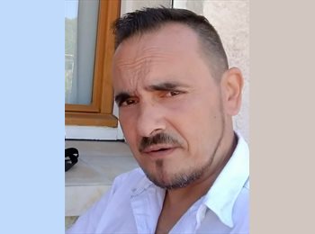 Roomgo ES - Ángel  - 55 - Valencia