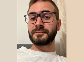 Roomgo ES - Jose Manuel - 30 - Granada