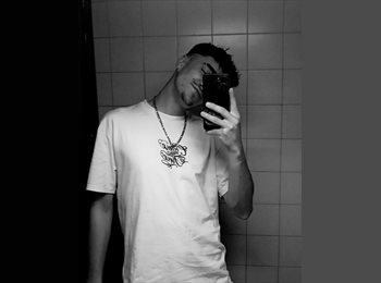 Roomgo ES - Pablo - 24 - Madrid