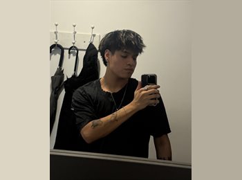 Roomgo ES - Kevin - 20 - Barcelona