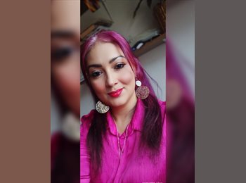 Roomgo ES - Andrea - 45 - Malaga