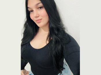 Roomgo ES - Andrea - 18 - Sevilla