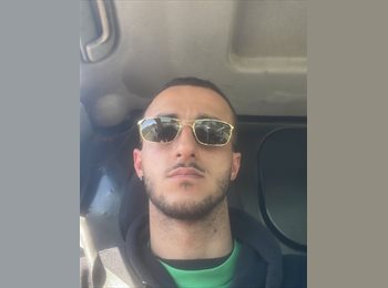 Roomgo ES - Pedro - 22 - Bilbao