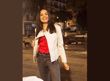 Roomgo ES - Claudia - 43 - Sevilla