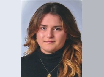 Roomgo ES - Aitana - 18 - Valencia