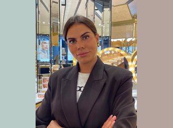 Roomgo ES - Paula - 26 - Sant Andreu