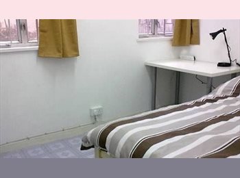 Roomgo HK - FLAT SHARE IN NORTH POINT $4500, North Point - HKD4,500 pcm