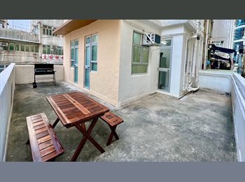 Roomgo HK - Beautiful Bedroom with BBQ Terrace, North Point - HKD8,000 pcm
