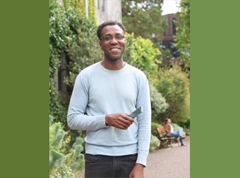 Roomgo IE - Pierre  - 40 - Cork