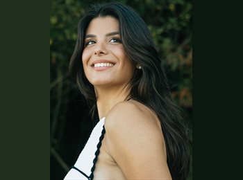 Roomgo IE - Claudia - 21 - Cork