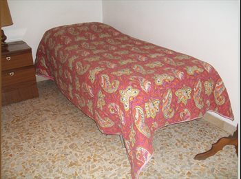 Roomgo IT - affitto bella stanza, Sesto Fiorentino - 550 € al mese