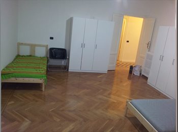 Roomgo IT - Posto letto in doppia città studi BED IN TWIN ROOM(20sqm!)., Pta Venezia - Citta Studi - Lambrate - 550 € al mese