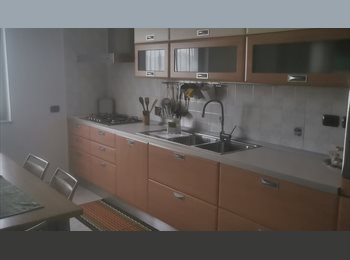 Roomgo IT - Affitto camera, Aversa - 450 € al mese