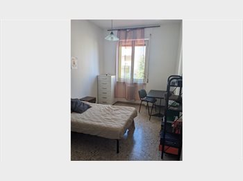 Roomgo IT - 2 singole per studente Chieti Scalo centro, Chieti - 205 € al mese