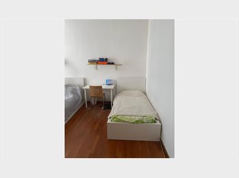 Roomgo IT - Posto letto in stanza doppia – Zona Porta Garibaldi / Corso Como, Centrale - Loreto - 460 € al mese