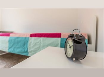 Roomgo IT - Grande e Moderna Stanza singola (Bollette incluse), Bologna - 650 € al mese