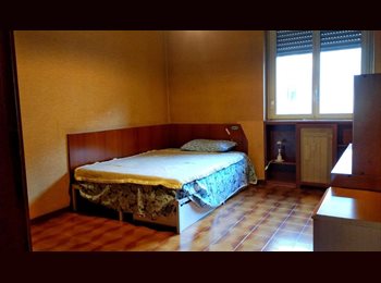 Roomgo IT - Camera singola per studenti o lavoratori, Sempione - S. Siro - Fiera - 510 € al mese