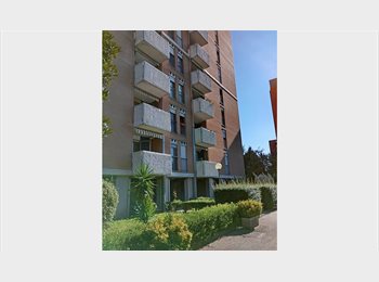 Roomgo IT - Camera singola con bagno privato, occasione!, Navigli - Ticinese - Pta Genova - Lorenteggio - 450 € al mese